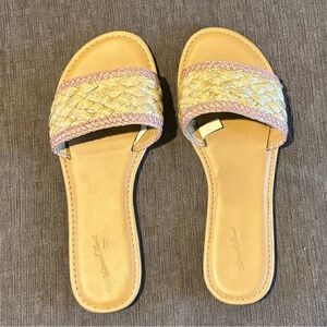 Great Condition Sandals